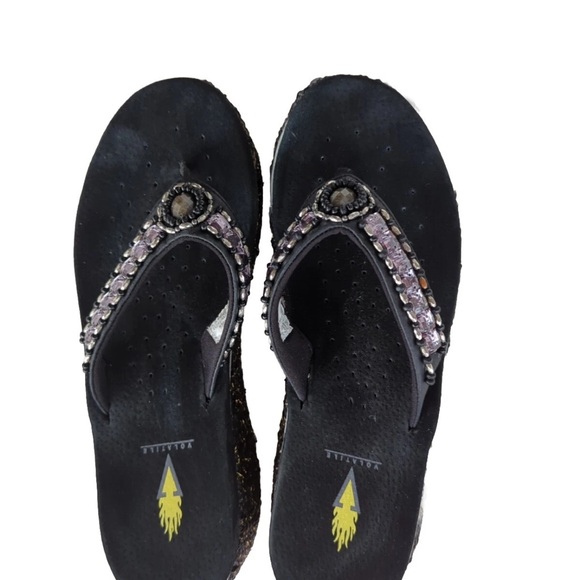 Elegant Black Embellished Platform Wedge Thong Sandals Comfortable Size 9 - Picture 2 of 16